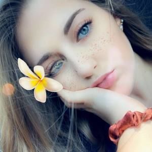 Meet your Posher, Karlye